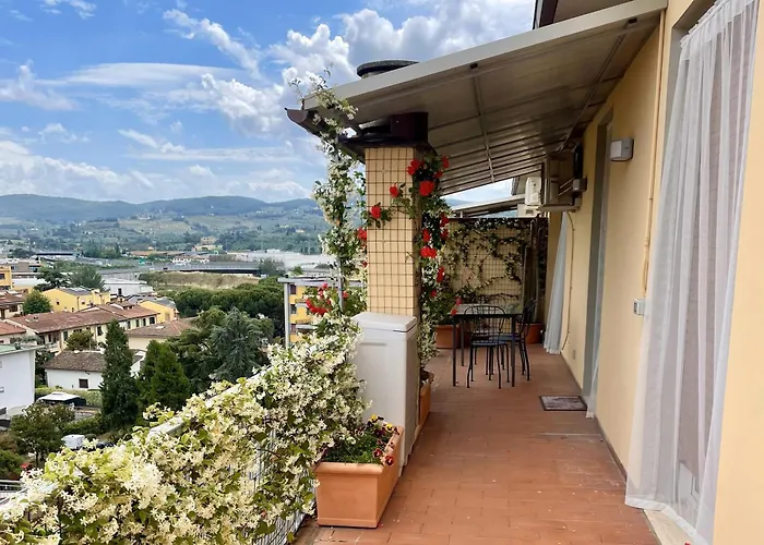 Attico Giglio - Private Terrace Near Florence