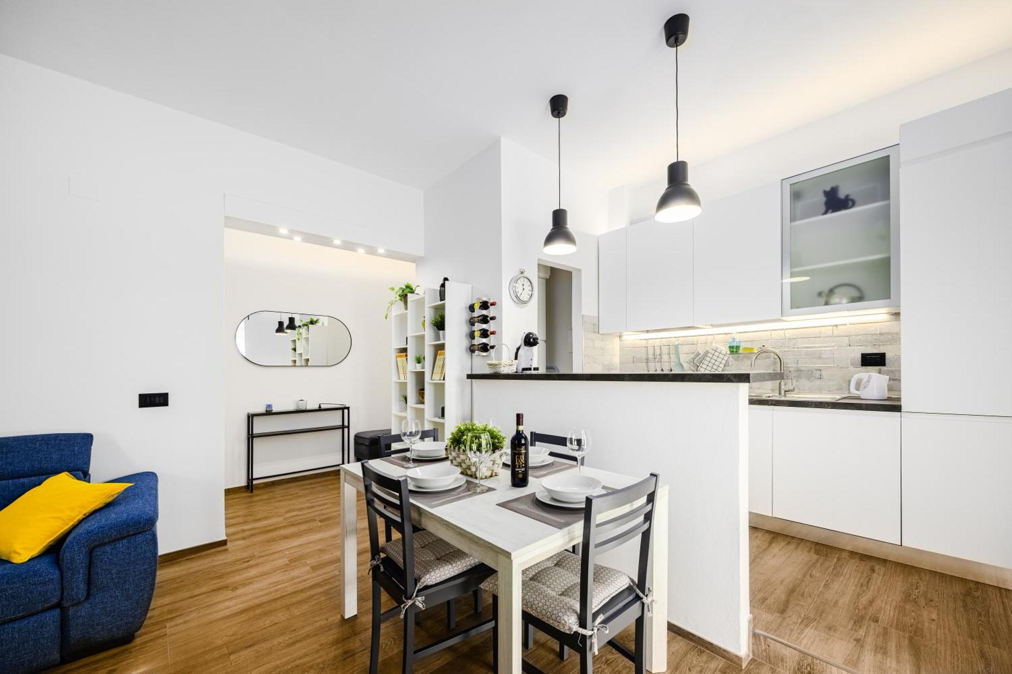 Attico Giglio - Private Terrace Near Florence Apartment