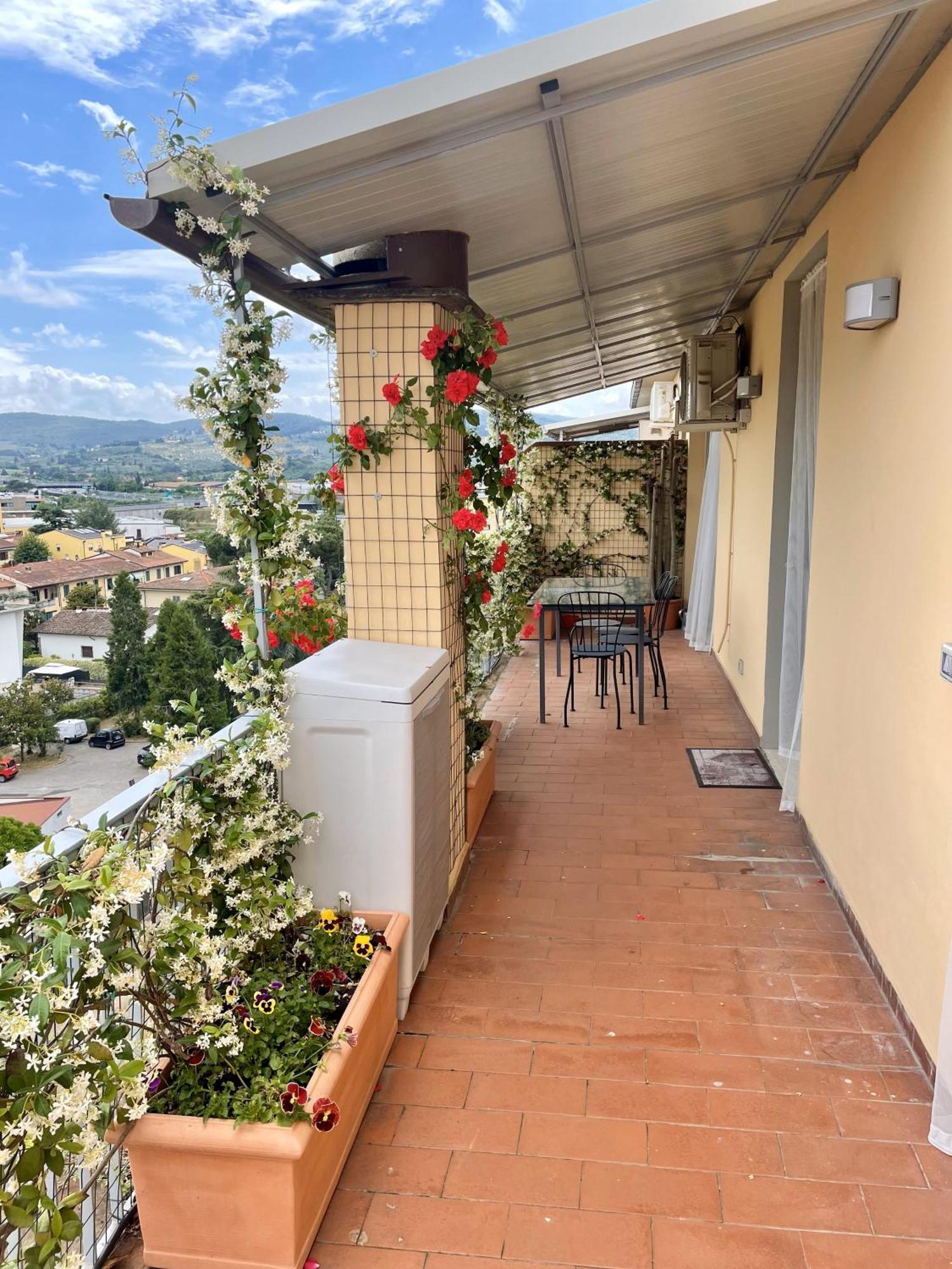 Attico Giglio - Private Terrace Near Florence Scandicci